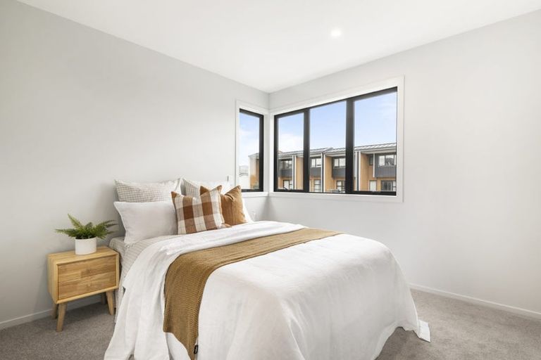 Photo of property in 118 Te Oneroa Way, Long Bay, Auckland, 0630