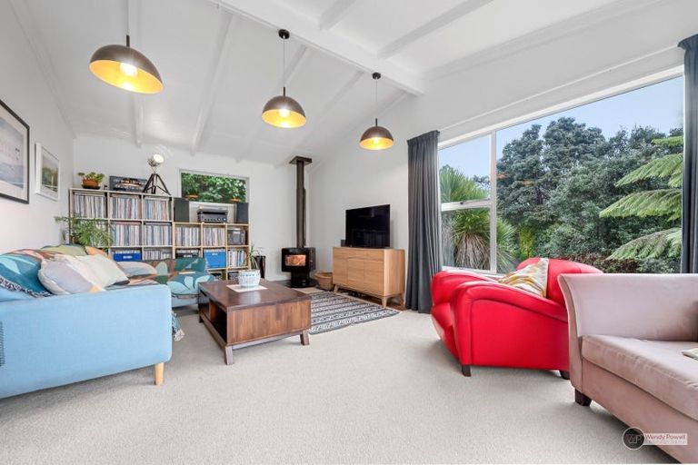 Photo of property in 3d Maungaraki Road, Korokoro, Lower Hutt, 5012