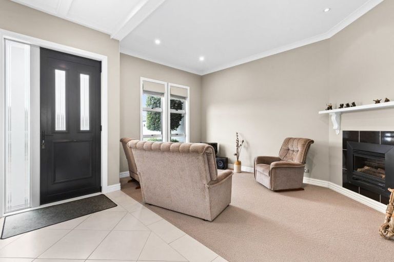 Photo of property in 102 Hunter Drive, Awatoto, Napier, 4110