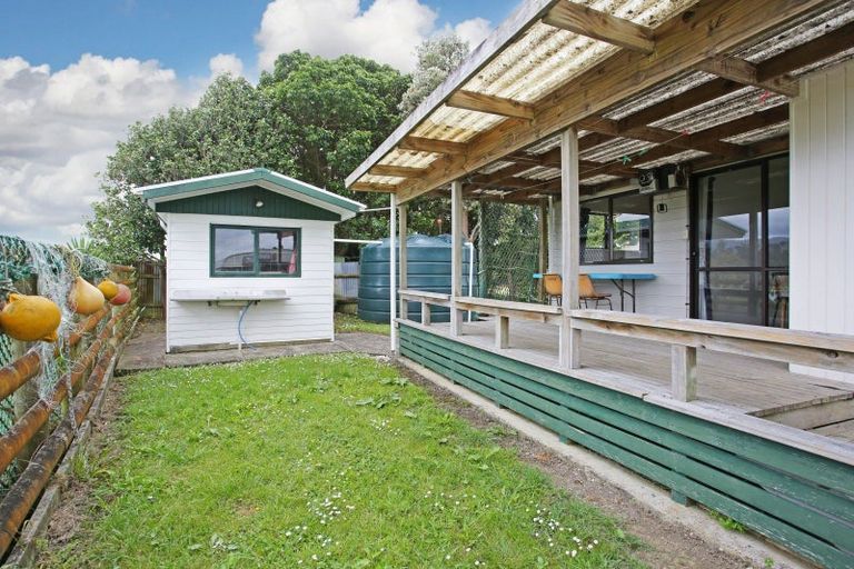 Photo of property in 861 East Coast Road, Kaiaua, Pokeno, 2473