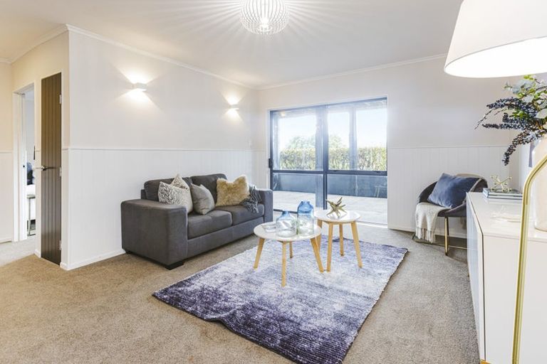 Photo of property in 13 The Glade North, Pukekohe, 2120