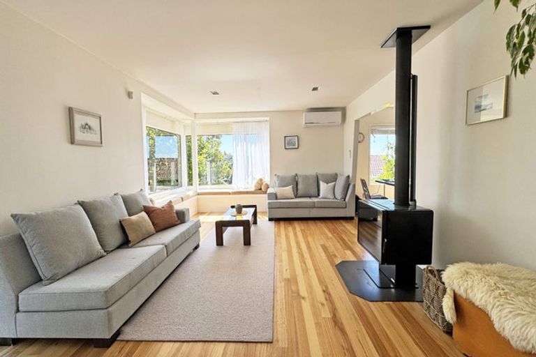 Photo of property in 26 Harper Street, Chatswood, Auckland, 0626