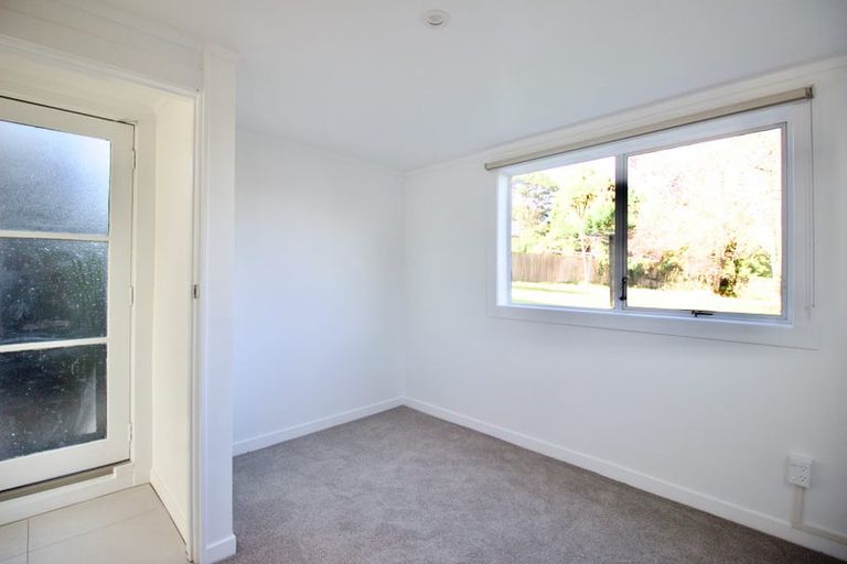 Photo of property in 202 Manuka Road, Bayview, Auckland, 0629
