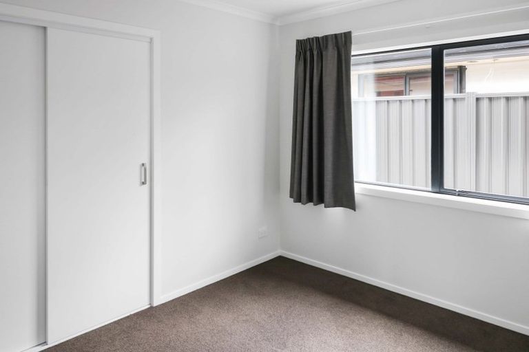 Photo of property in 34 Castletown Street, Wallaceville, Upper Hutt, 5018