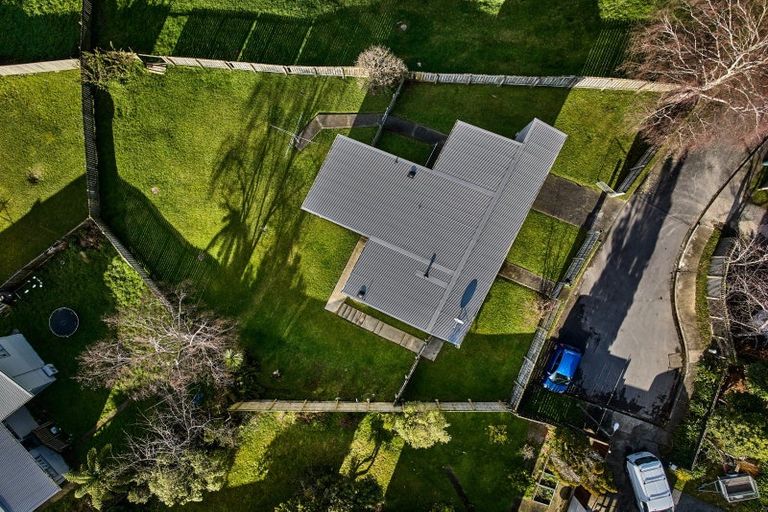 Photo of property in 26 Aniseed Grove, Timberlea, Upper Hutt, 5018