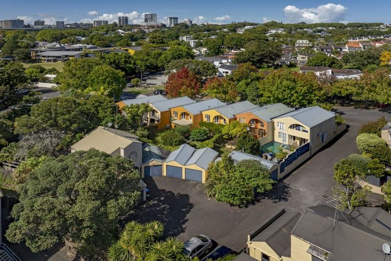 Photo of property in 41a Napier Street, Freemans Bay, Auckland, 1011