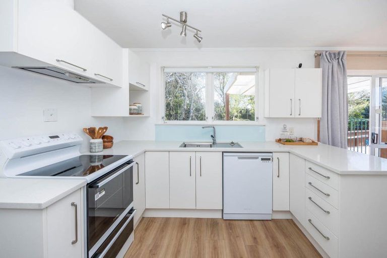 Photo of property in 13 Tanekaha Place, Pukete, Hamilton, 3200