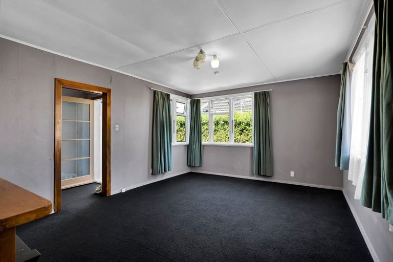 Photo of property in 1 Avon Street, Stratford, 4332