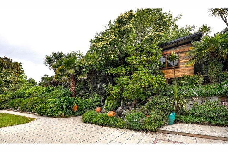 Photo of property in 1 Mark Wynd, Maunganamu, Taupo, 3379