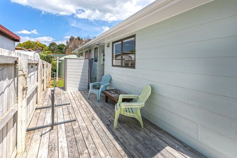 Photo of property in 17 Mako Avenue, Whiritoa, Whangamata, 3691