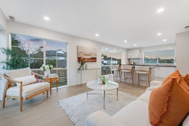 Photo of property in 8 Covina Place, Somerville, Auckland, 2014