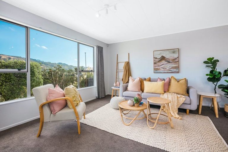 Photo of property in 18a Apple Terrace, Ranui, Porirua, 5024