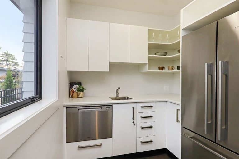 Photo of property in 511/7 Fitzroy Avenue, Hastings, 4122