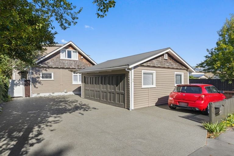 Photo of property in 40 North Parade, Richmond, Christchurch, 8013