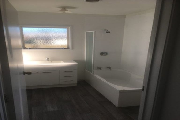 Photo of property in 3 Kaimanawa Street, Mount Maunganui, 3116