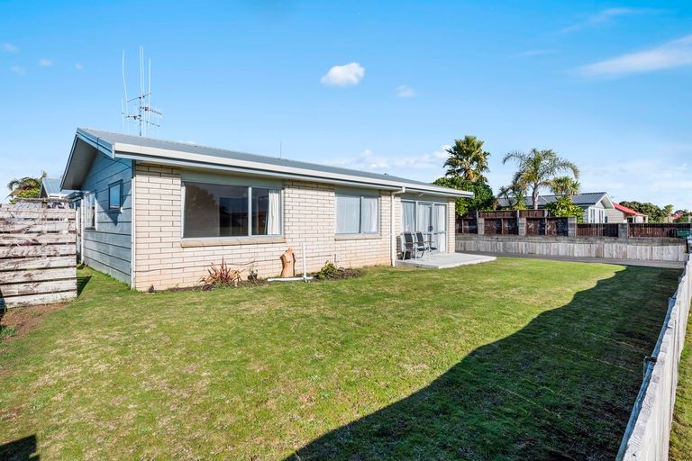 Photo of property in 28a Gobray Crescent, Mount Maunganui, 3116
