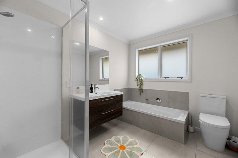 Photo of property in 91 Bert Wall Drive, Omokoroa, 3114