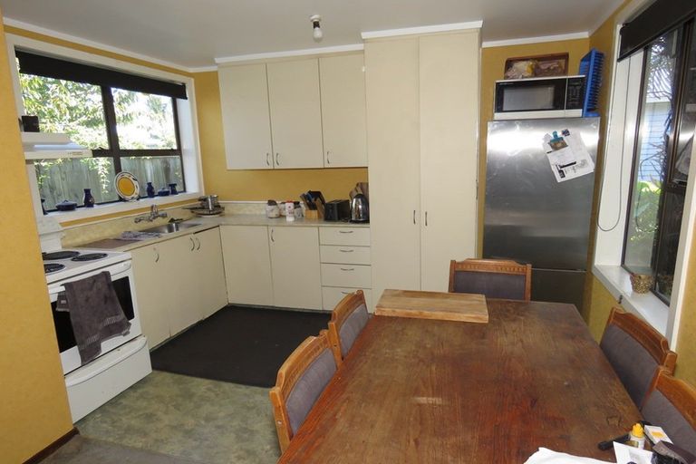 Photo of property in 40 Disraeli Street, Westport, 7825