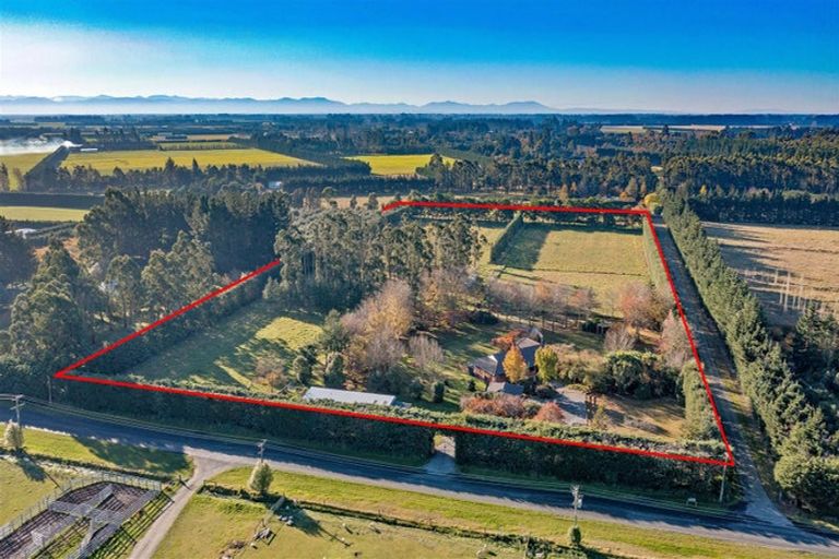 Photo of property in 842 Hoskyns Road, West Melton, Christchurch, 7675