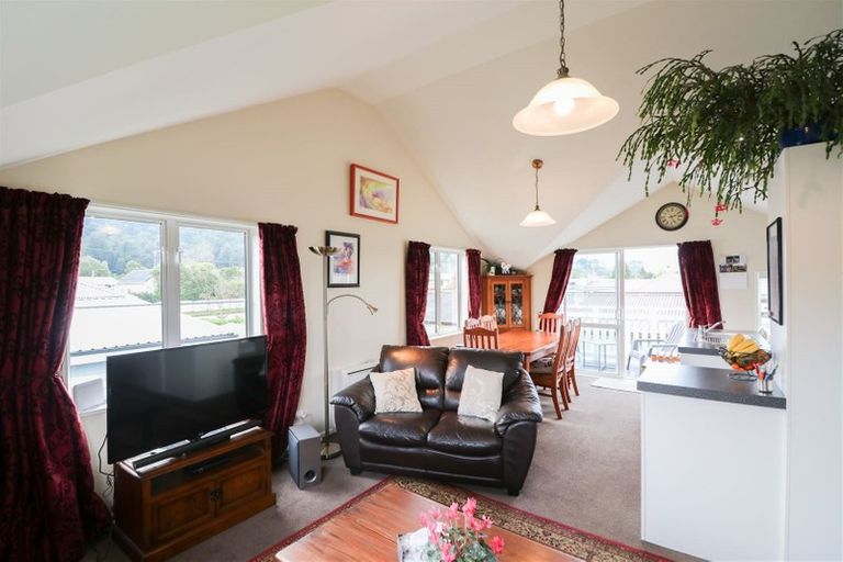 Photo of property in 31 Shaw Street, Geraldine, 7930