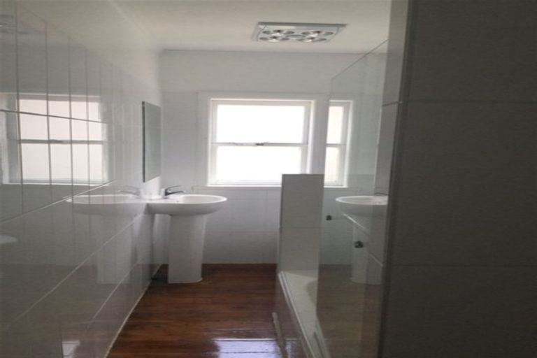 Photo of property in 11 Turakina Street, Grey Lynn, Auckland, 1021