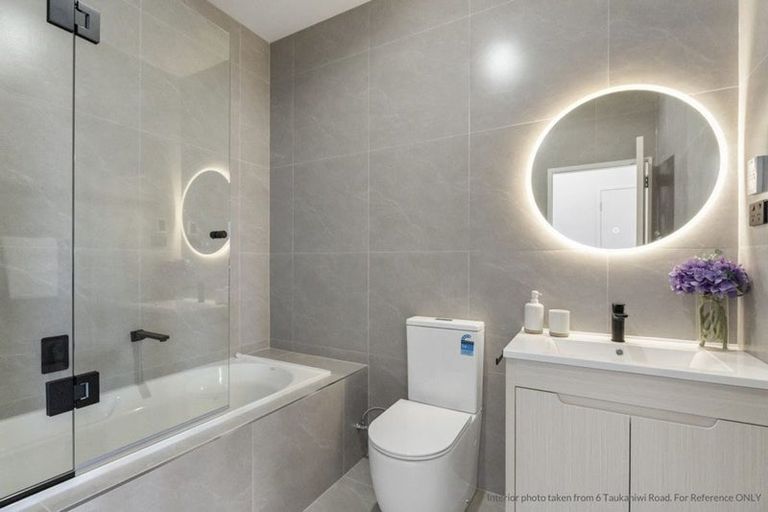 Photo of property in 10 Taukahiwi Road, Pukekohe, 2120