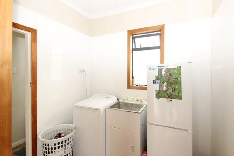 Photo of property in 1400 Woodstock Avenue, Mayfair, Hastings, 4122