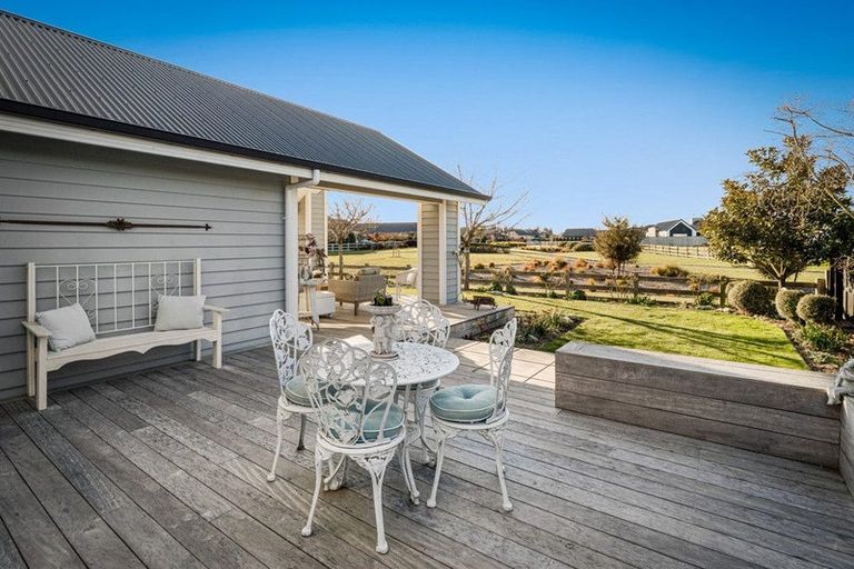 Photo of property in 5 Westmere Mews, West Melton, 7618