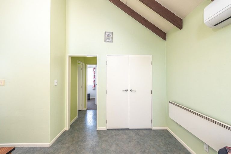 Photo of property in 21b Karewa Street, Castlecliff, Whanganui, 4501