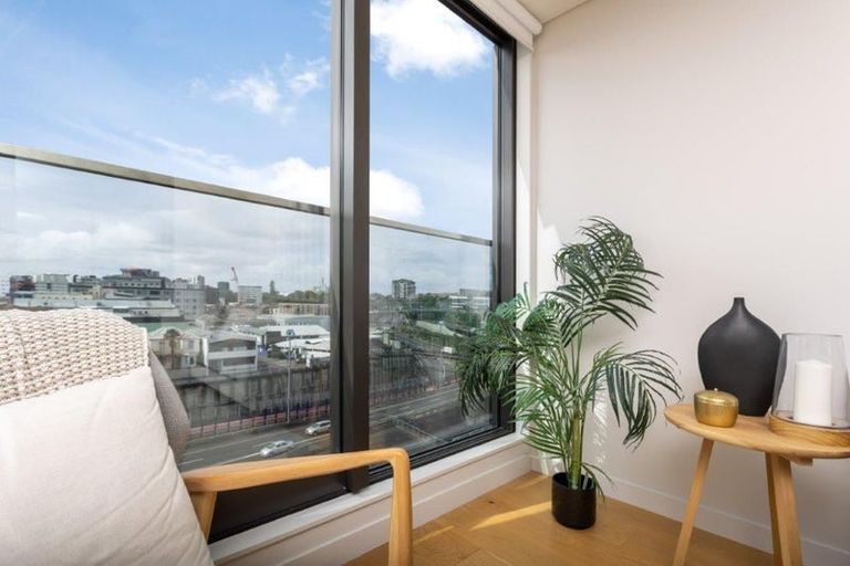 Photo of property in 202/1 Cobden Street, Auckland Central, Auckland, 1010