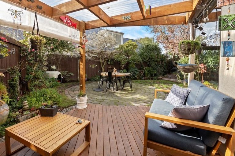 Photo of property in 2/264 Ilam Road, Burnside, Christchurch, 8053