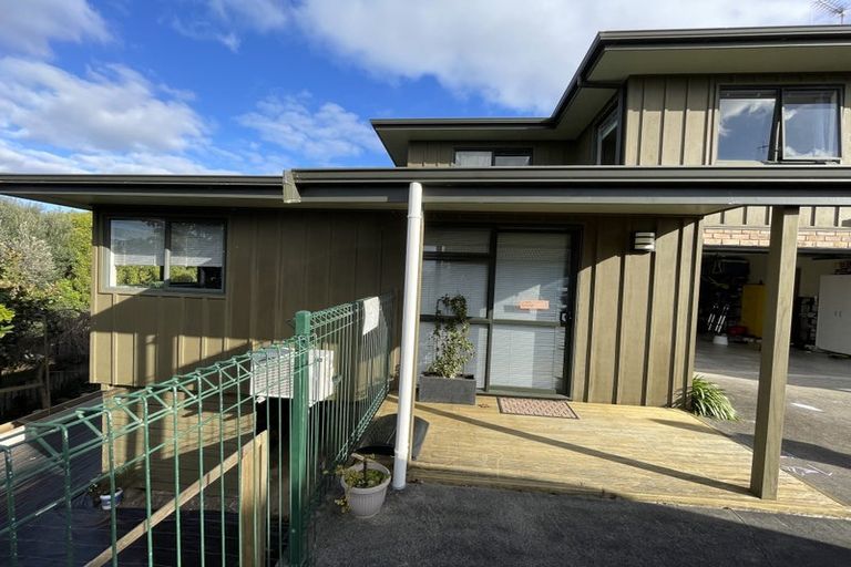 Photo of property in 25a Church Road, Taradale, Napier, 4112