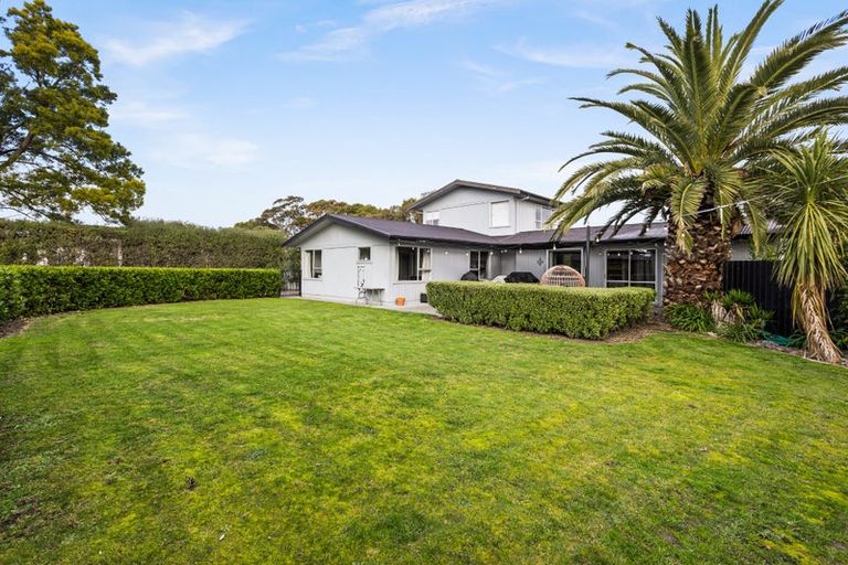 Photo of property in 37 Pitt Street, Clive, 4102