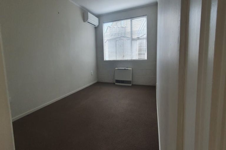 Photo of property in 243 Glamorgan Drive, Torbay, Auckland, 0630