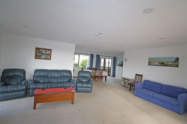 Photo of property in 17a Acacia Place, Bell Block, New Plymouth, 4312