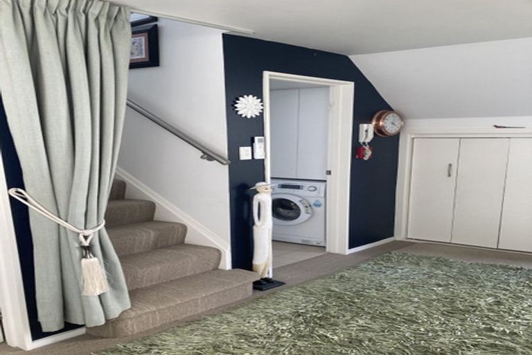 Photo of property in 8/32 Cranmer Square, Christchurch Central, Christchurch, 8013