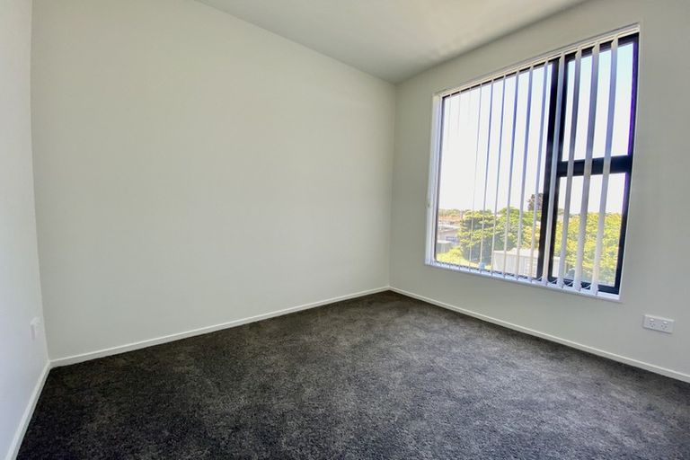 Photo of property in 43 Marumaru Lane, Manurewa, Auckland, 2102