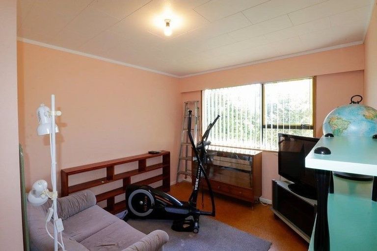 Photo of property in 32 Quick Avenue, Aramoho, Whanganui, 4500