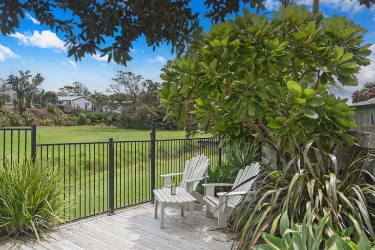 Photo of property in 53a Pauanui Beach Road, Pauanui, Hikuai, 3579