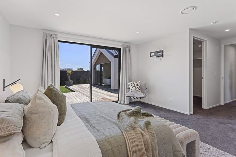 Photo of property in 21 Thirlwall Street, Woodend, 7610