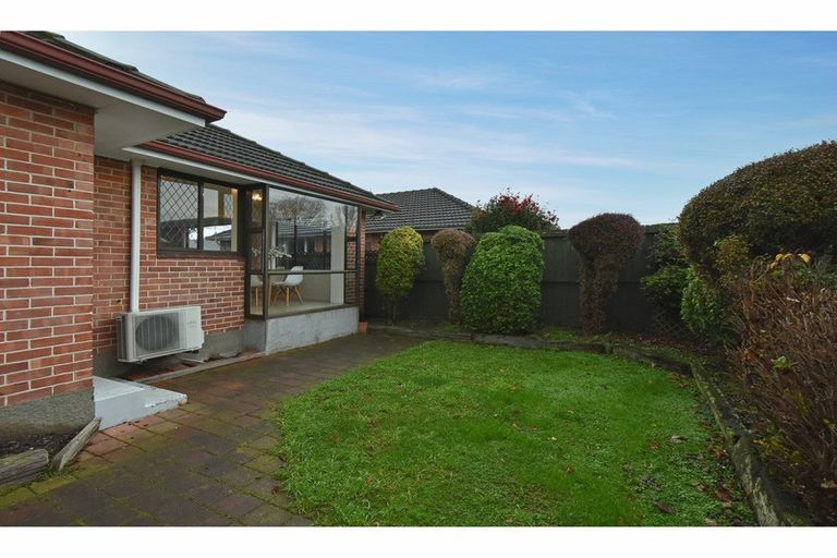 Photo of property in 1/224 Harewood Road, Bishopdale, Christchurch, 8053