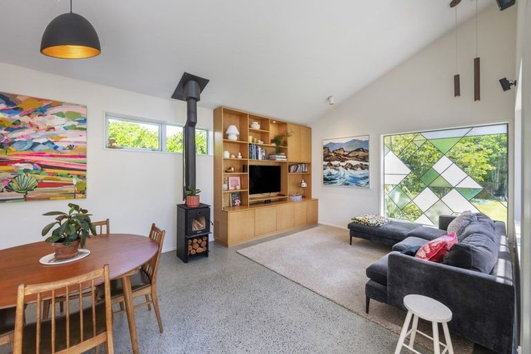 Photo of property in 48 Derwent Street, Island Bay, Wellington, 6023