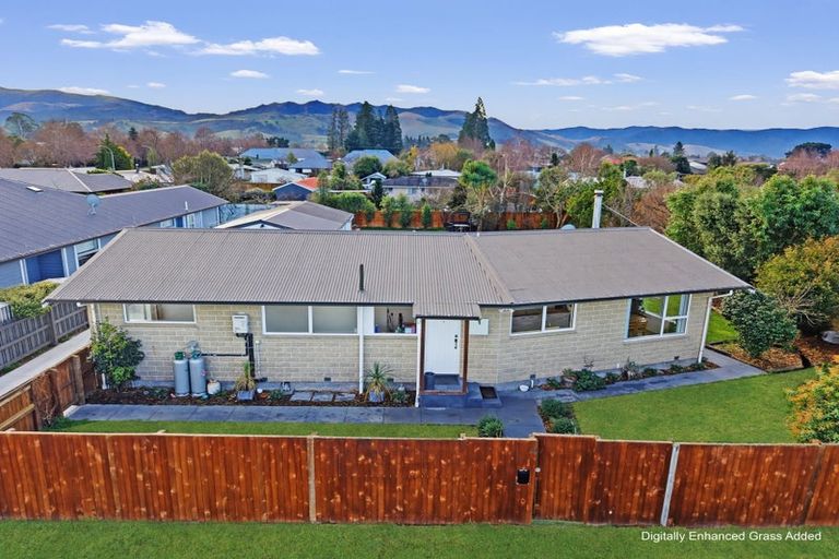 Photo of property in 4 Weka Street, Oxford, 7430