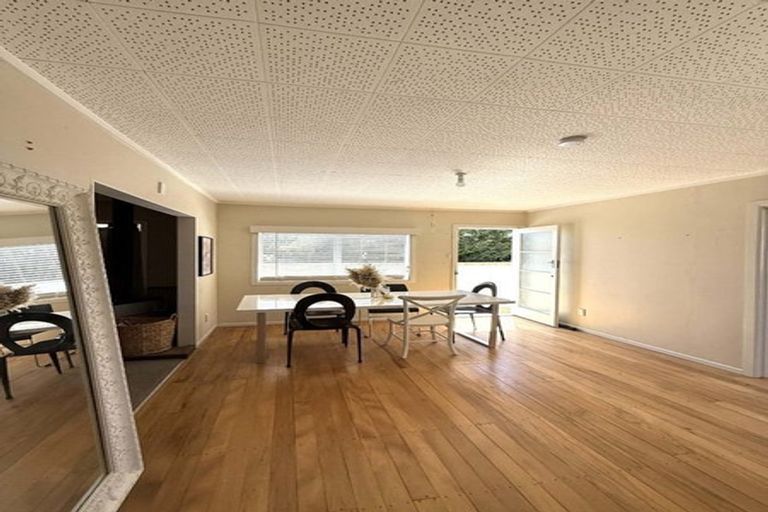 Photo of property in 47 Davies Road, Hurdon, New Plymouth, 4310