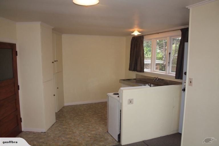 Photo of property in 2/85 Lake Road, Belmont, Auckland, 0622