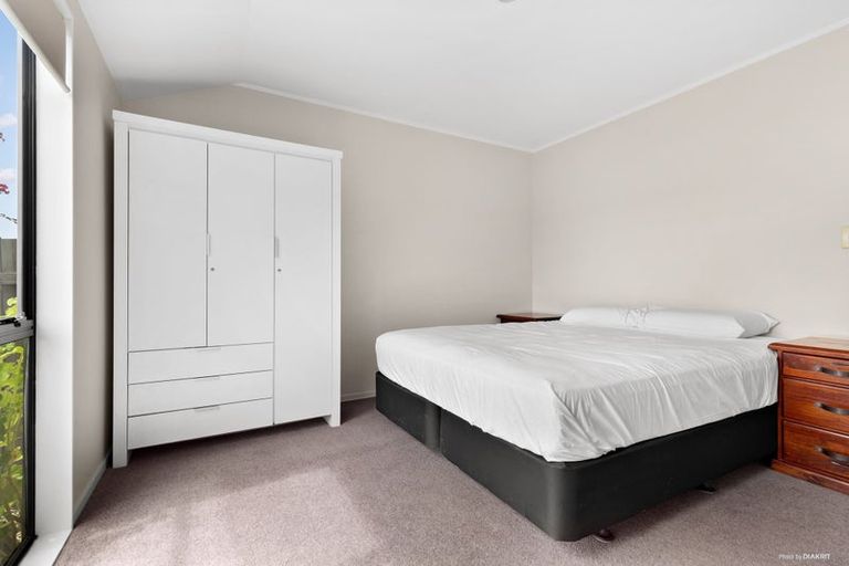 Photo of property in 1/3 Margan Avenue, New Lynn, Auckland, 0600