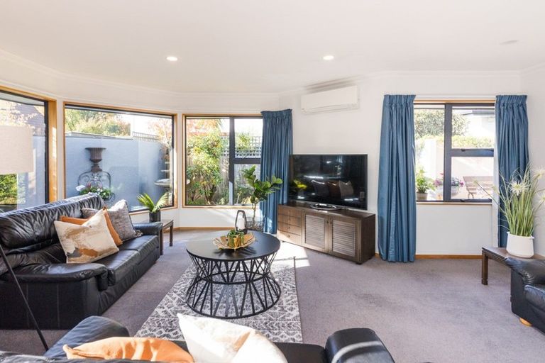 Photo of property in 449a College Street, Hokowhitu, Palmerston North, 4410