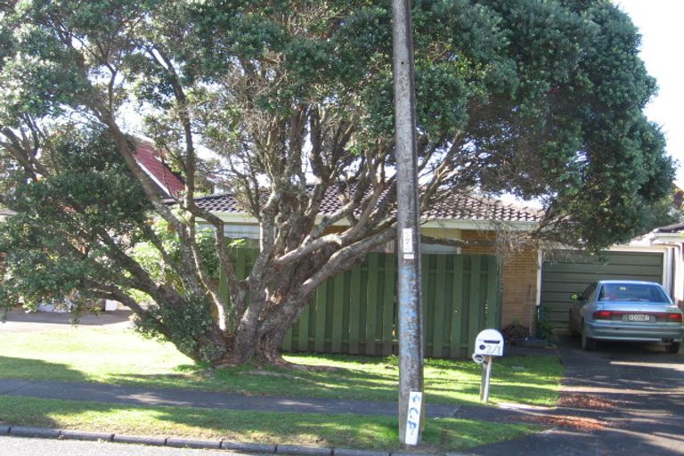 Photo of property in 3/1 Pine Road, Orewa, 0931