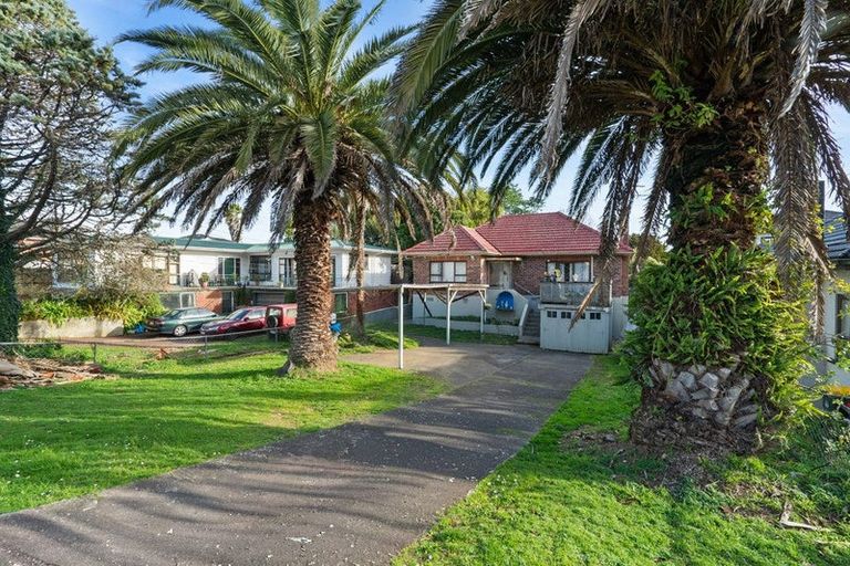 Photo of property in 49 Kautami Avenue, Papatoetoe, Auckland, 2025