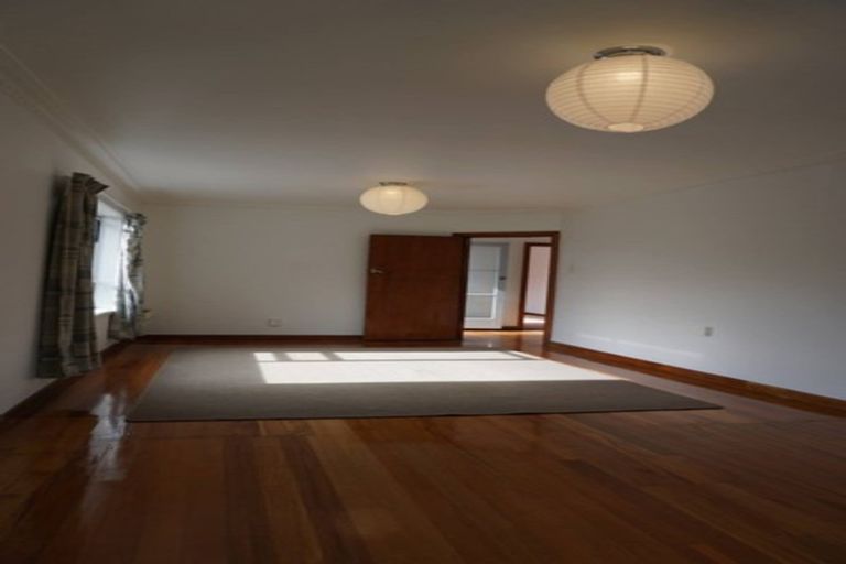 Photo of property in 21 James Street, Redcliffs, Christchurch, 8081